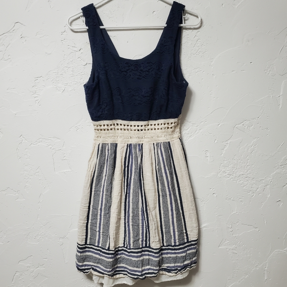 Summer Dress Zip Up Wm Sz 9 Blue & White